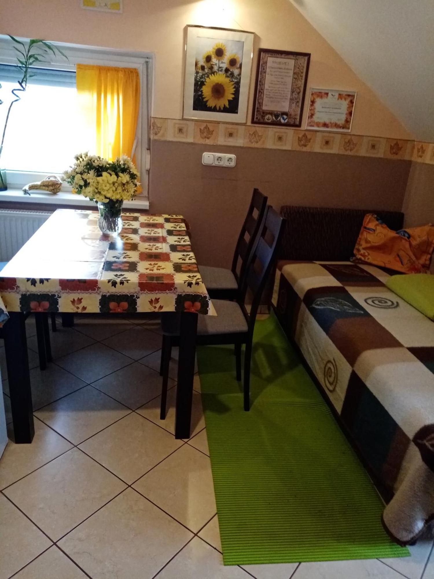 Margaret Apartman Egerszalók Zewnętrze zdjęcie