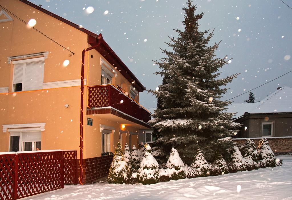 Margaret Apartman Egerszalók Zewnętrze zdjęcie